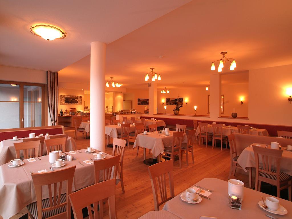 Hotel Roeck Garni Fiss Eksteriør billede